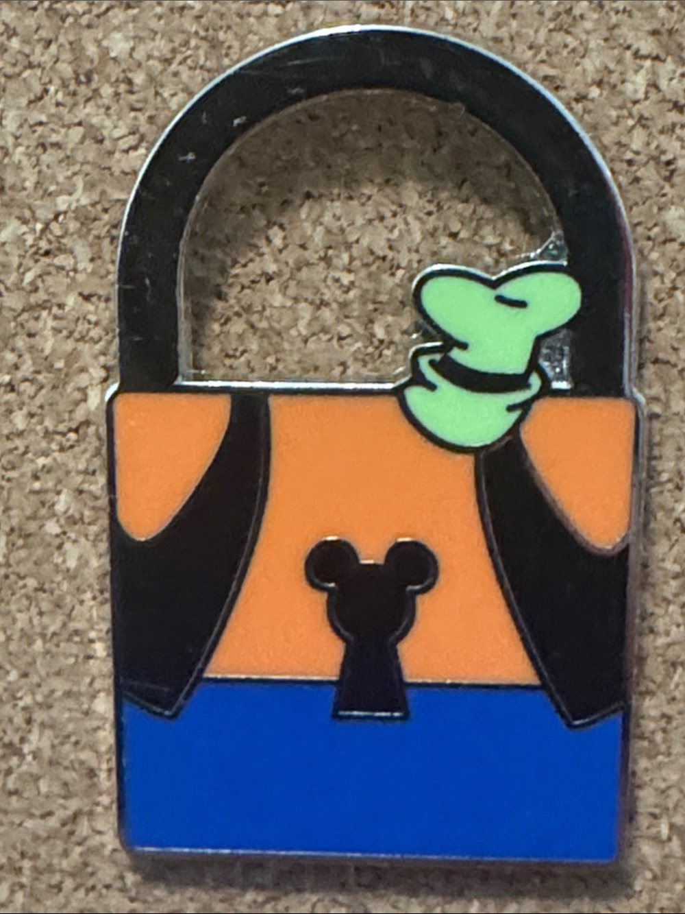 5/$25 Disney Goofy Lock Pin‎